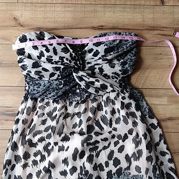 Charlotte Russe Strapless High Low Dress. Size M - Picture 16 of 17